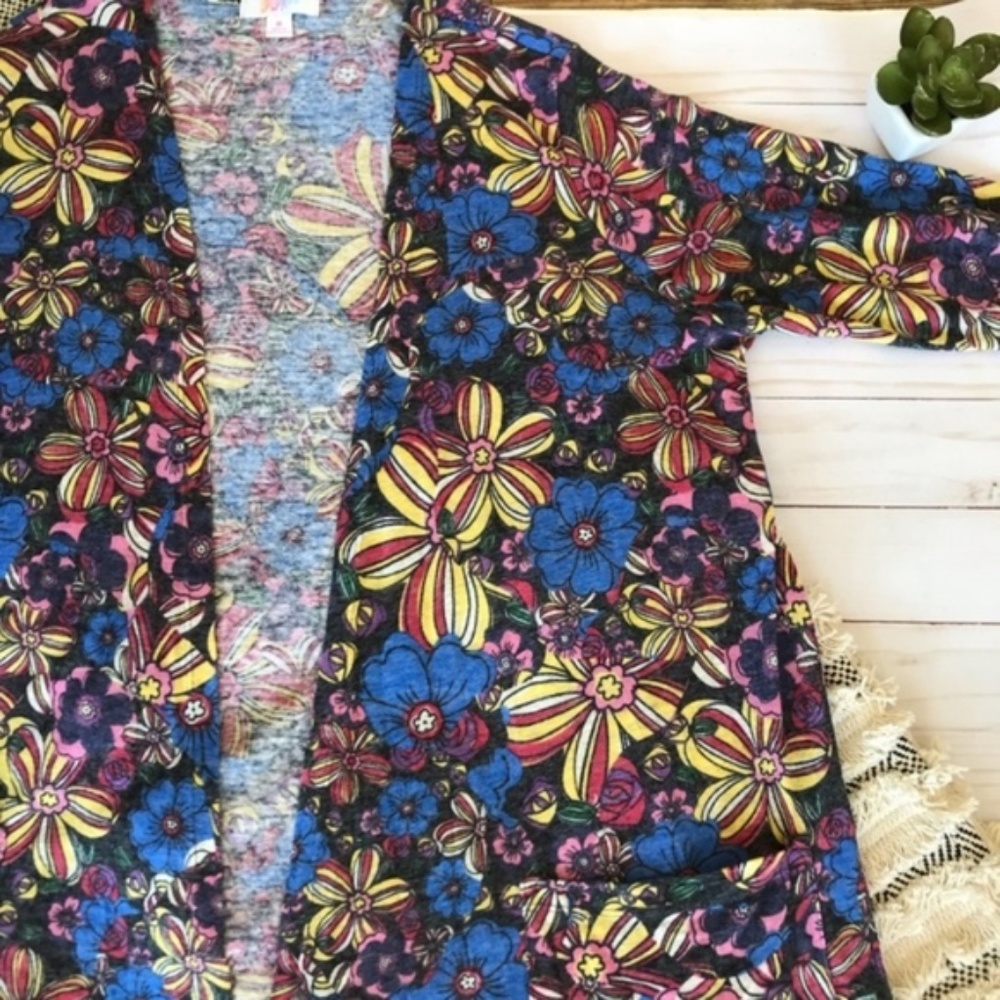 Lularoe Floral Pattern Sarah Duster Cardigan